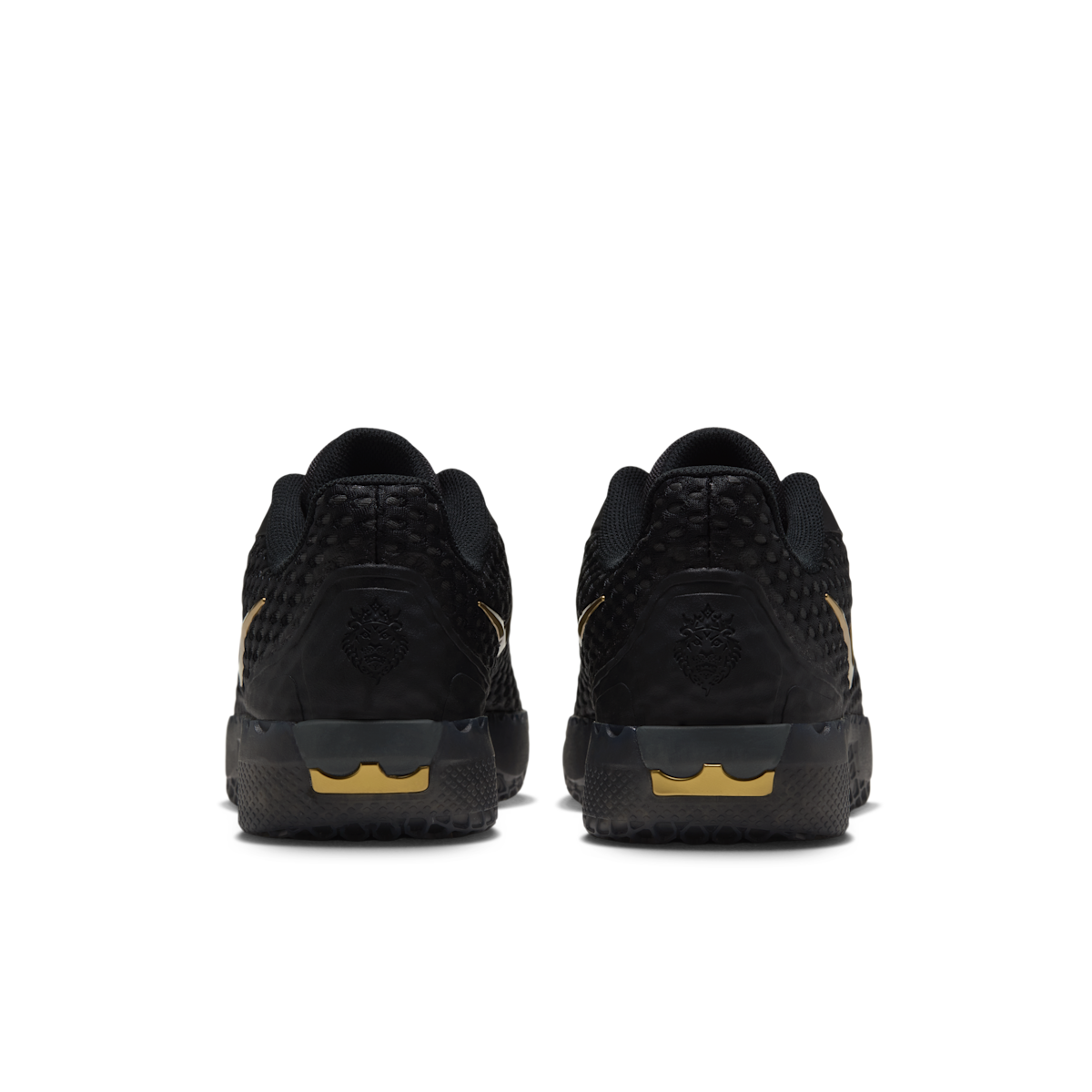 Men's LeBron Witness X Basketball Shoes