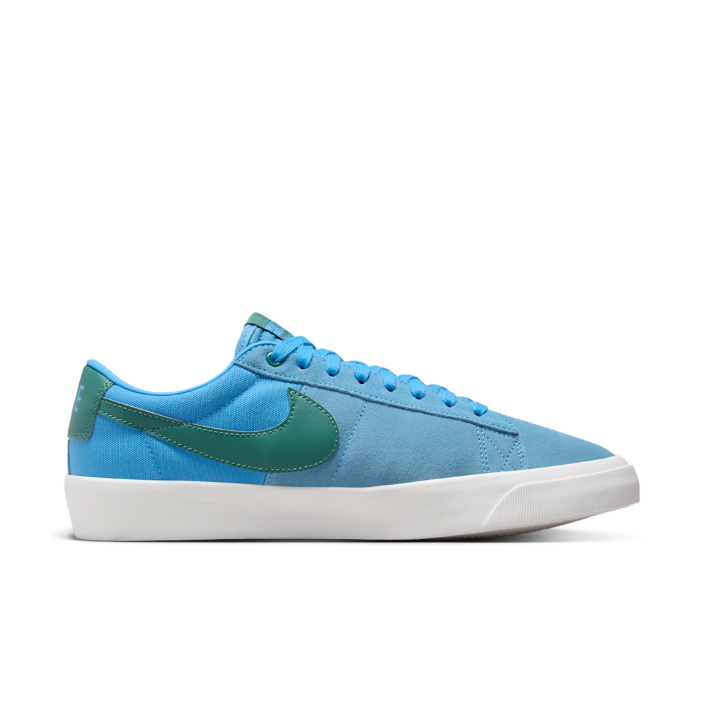 Men's  SB Zoom Blazer Low Pro GT Skate Shoes