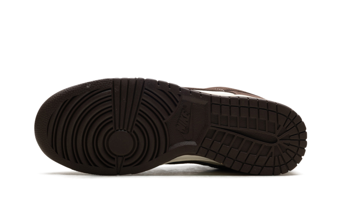 Dunk Low Retro SE "Pale Ivory Baroque Brown" FQ8249 104