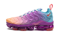 AIR VAPORMAX PLUS WMNS "Multigradient" FD0823 500