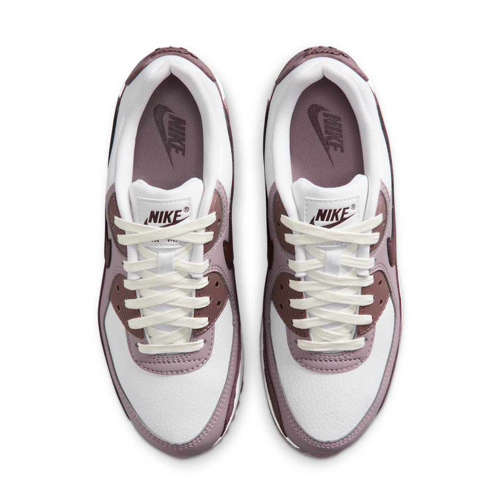 Women's Air Max 90 Shoes