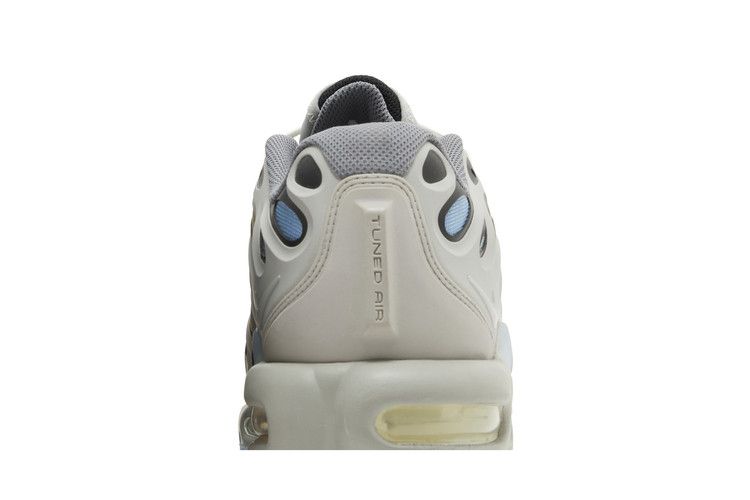 Nike Air Max Plus Drift 'Light Smoke Grey'
