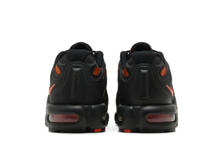 Nike Air Max Plus Drift 'Black Dragon Red'
