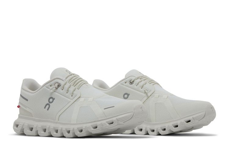 ON Wmns Cloud 6 'Triple White'