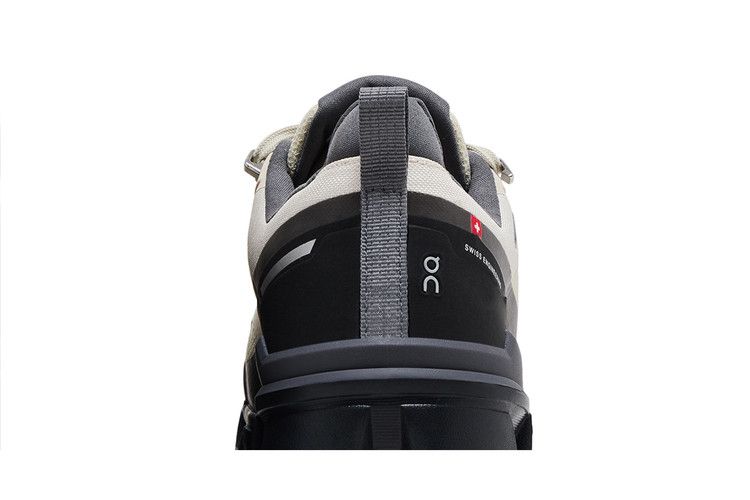 ON Cloudwander Waterproof 'Sand Black'