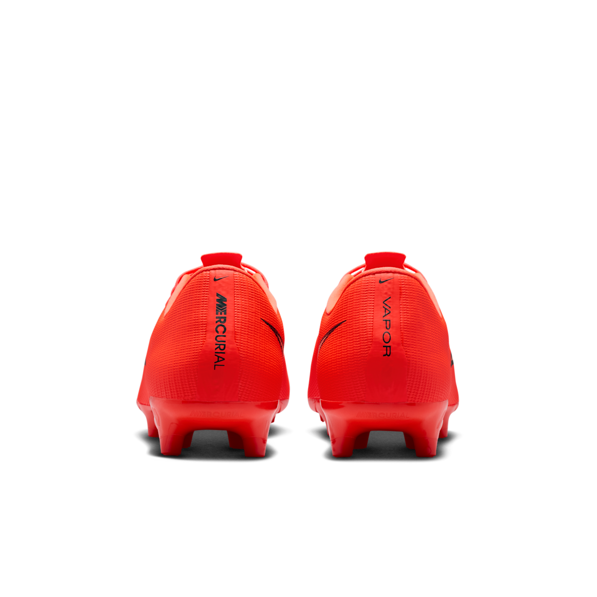 Men's Mercurial Vapor 17 Academy Multi-Ground Low-Top Soccer Cleats