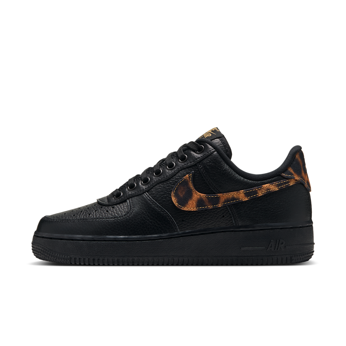 Women's Air Force 1 '07 SE Shoes
