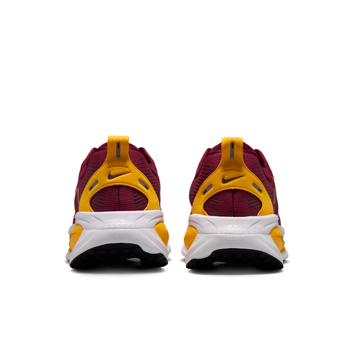 Men's Vomero 18 (Washington Commanders) NFL Road Running Shoes