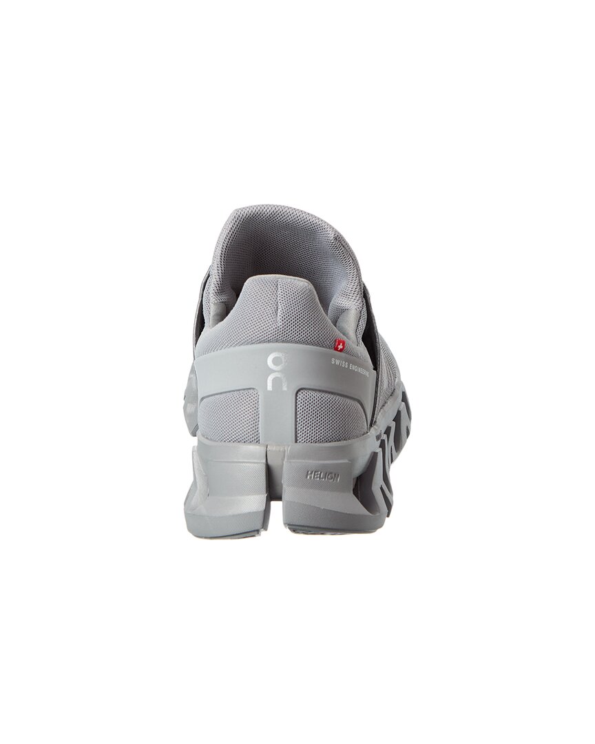On Running Cloudswift Sneaker