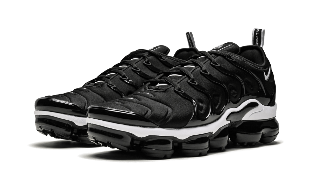 Air Vapormax Plus "Overbranding Black" 924453 011