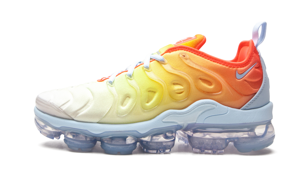 WMNS VaporMax Plus "Sunrise" CW5593 400