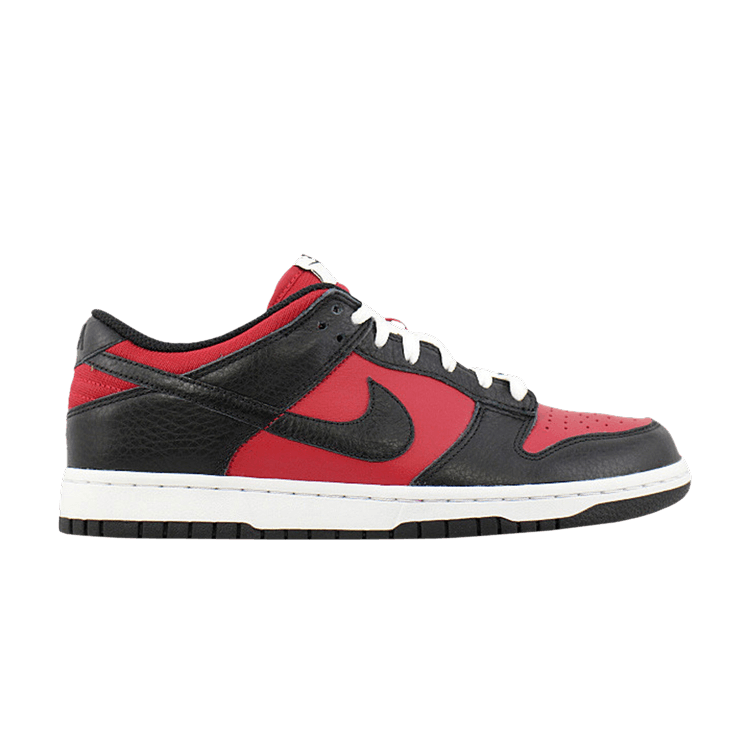 Nike Dunk Low 'Bred'