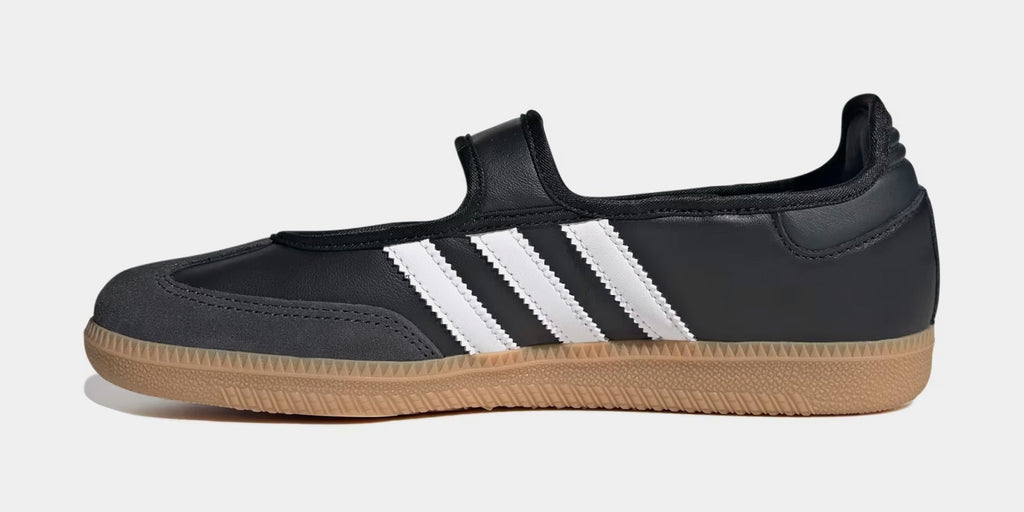 Samba Jane Womens Lifestyle Shoes (Cloud White/Carbon/Core Black)