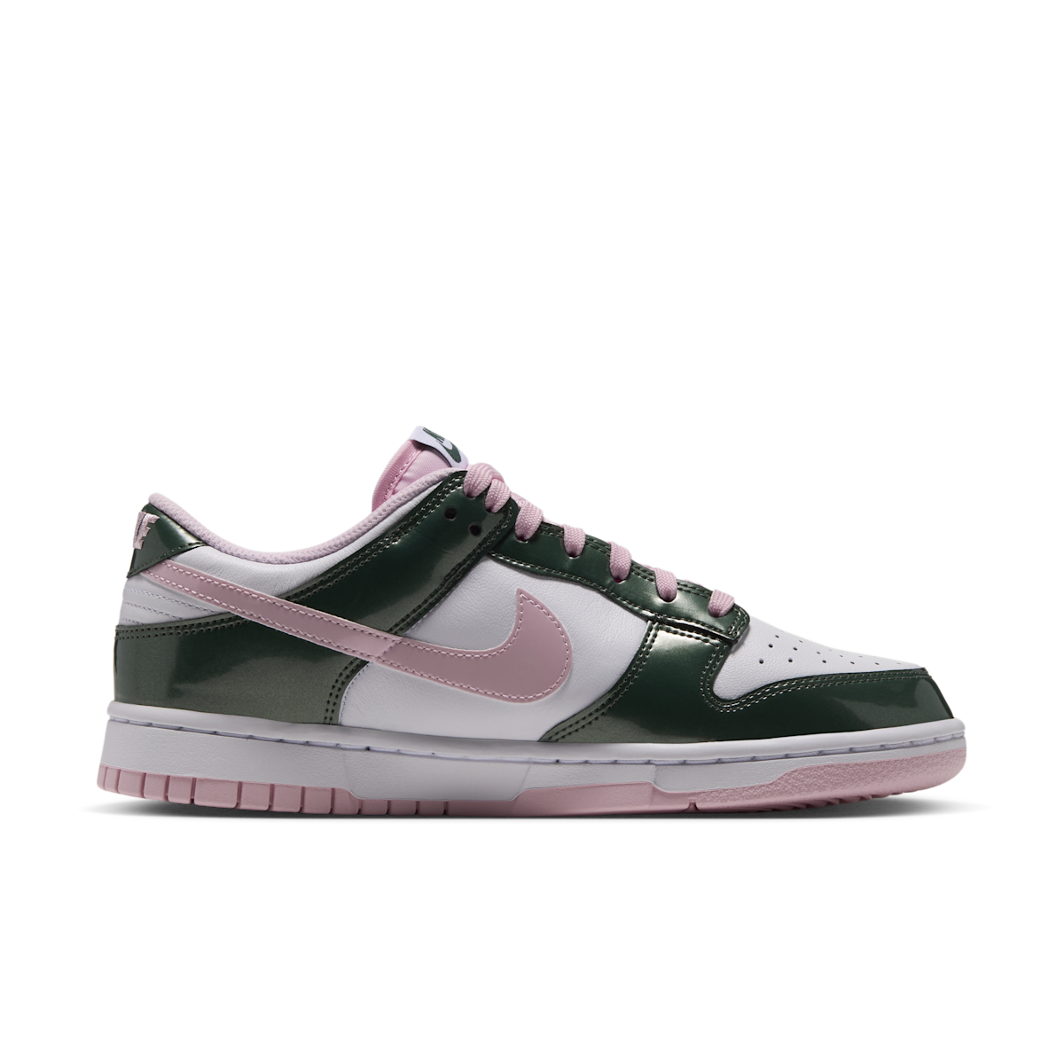 Women's Dunk Low SE Shoes