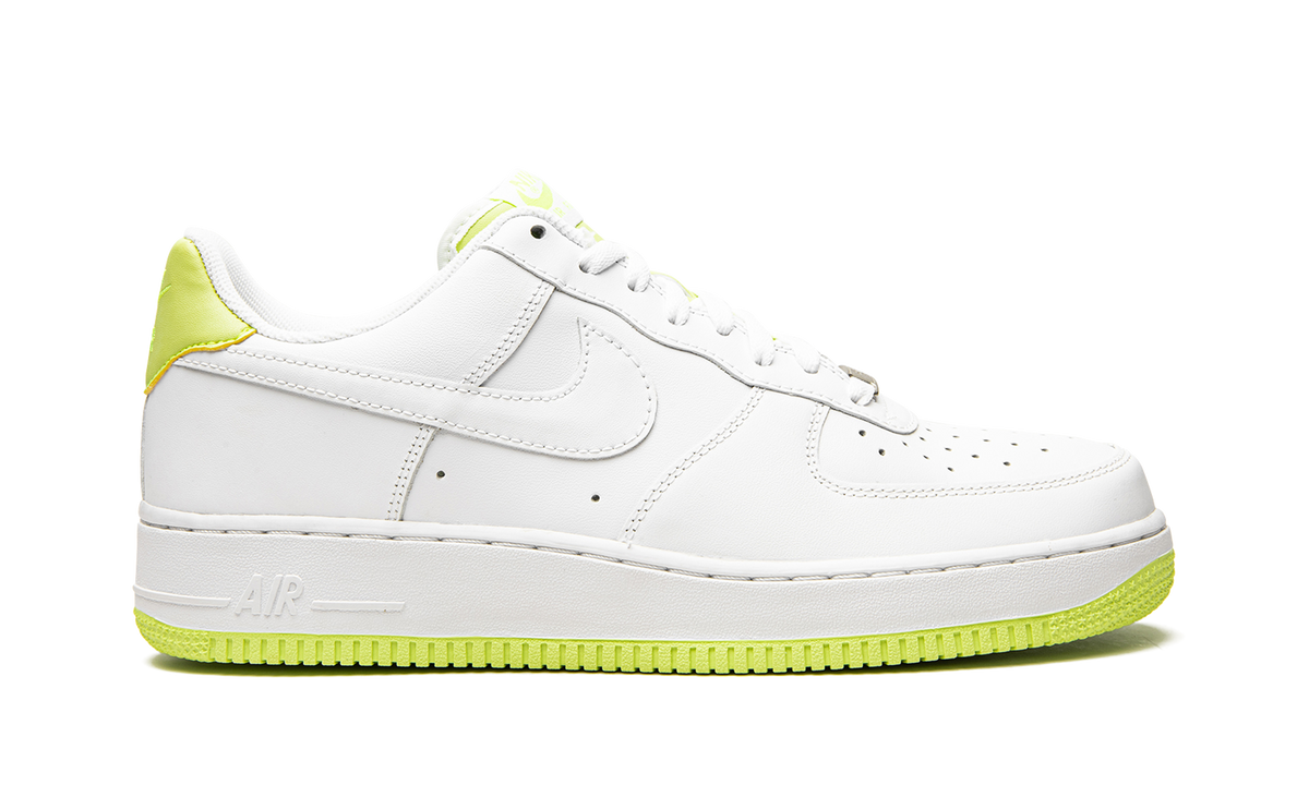 Air Force 1 '07 "White / Volt" 315122 119