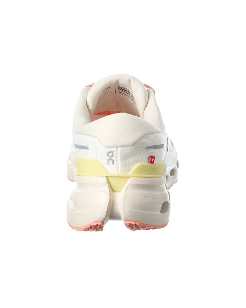 On Running Cloudrunner 3 Sneaker