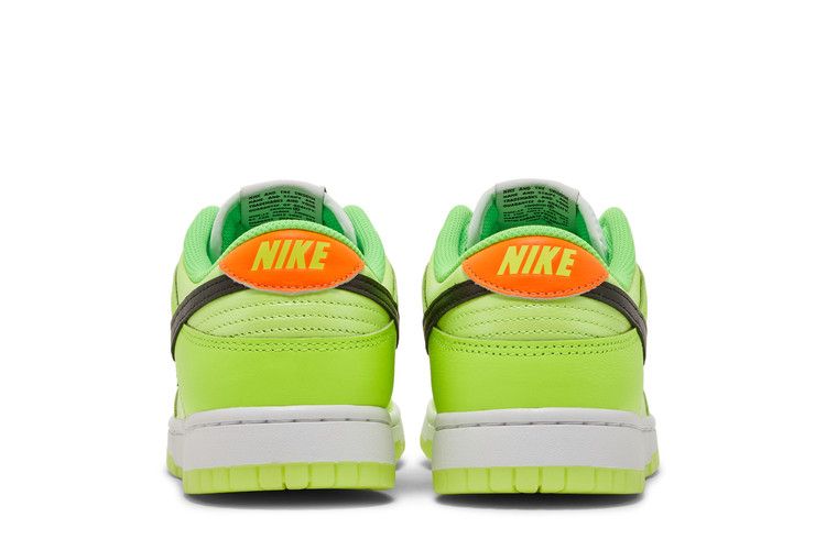 Nike Dunk Low SE Splash Volt