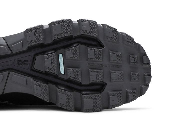 ON Cloudventure Waterproof 'Black Graphite'