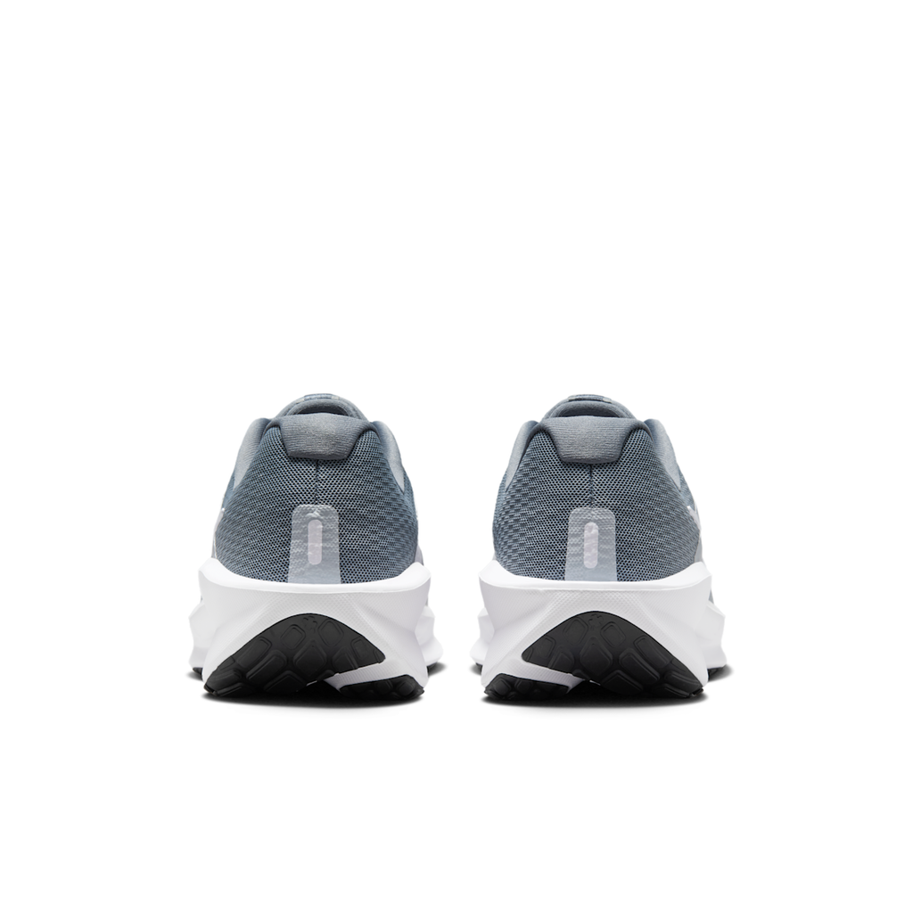 Men's Downshifter 13 Road Running Shoes