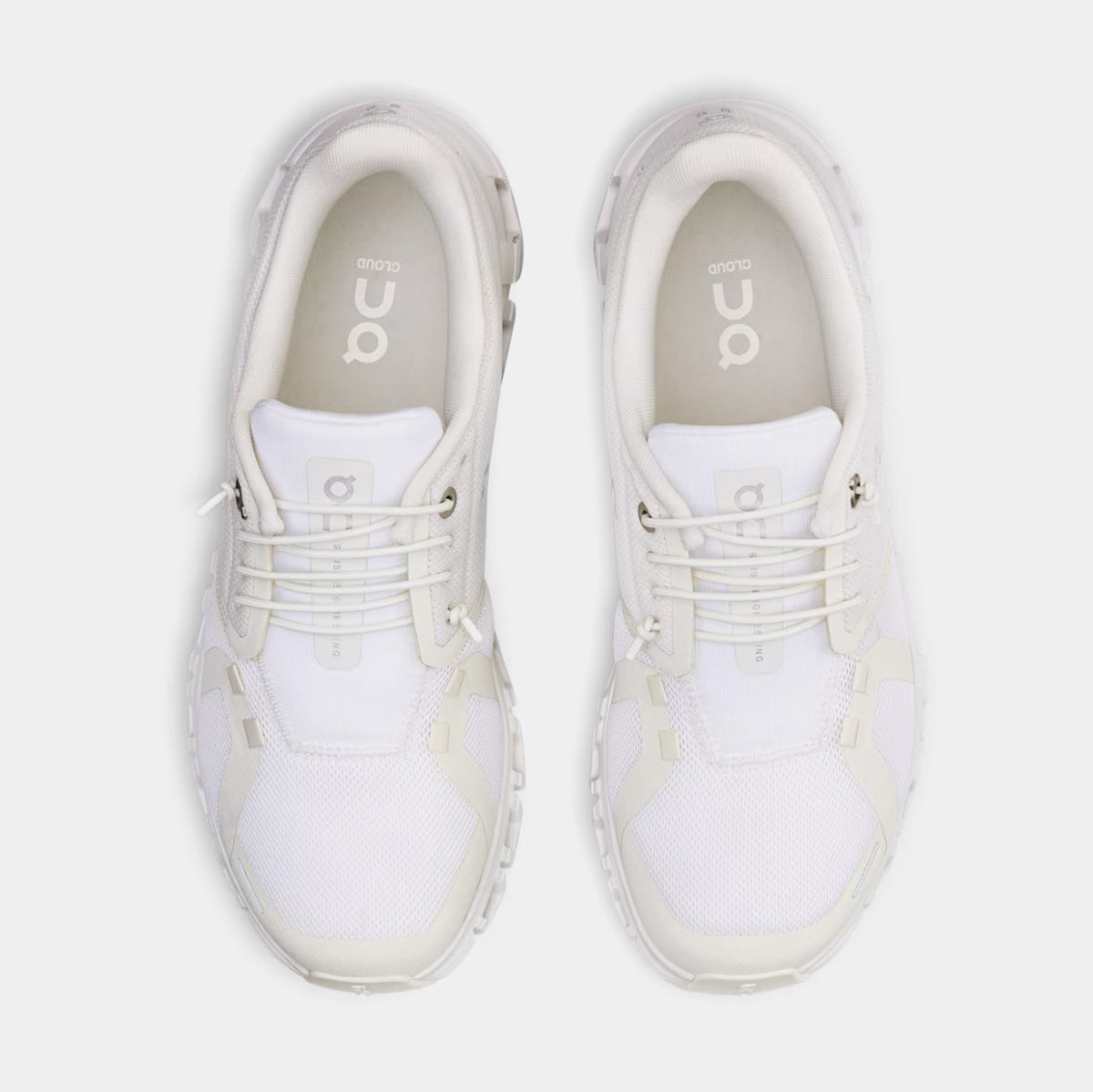 Cloud 6 Womens Running Shoes (White/White)
