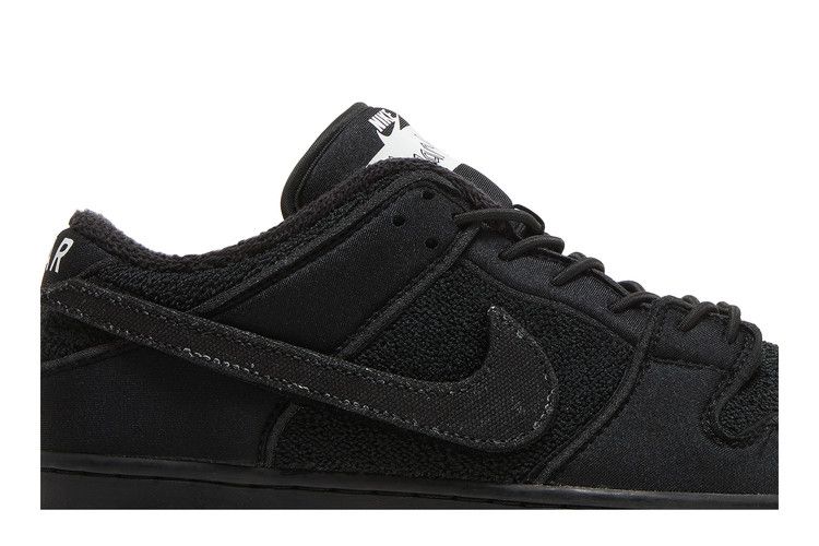 Gnarhunters x Nike Dunk Low SB 'Black'