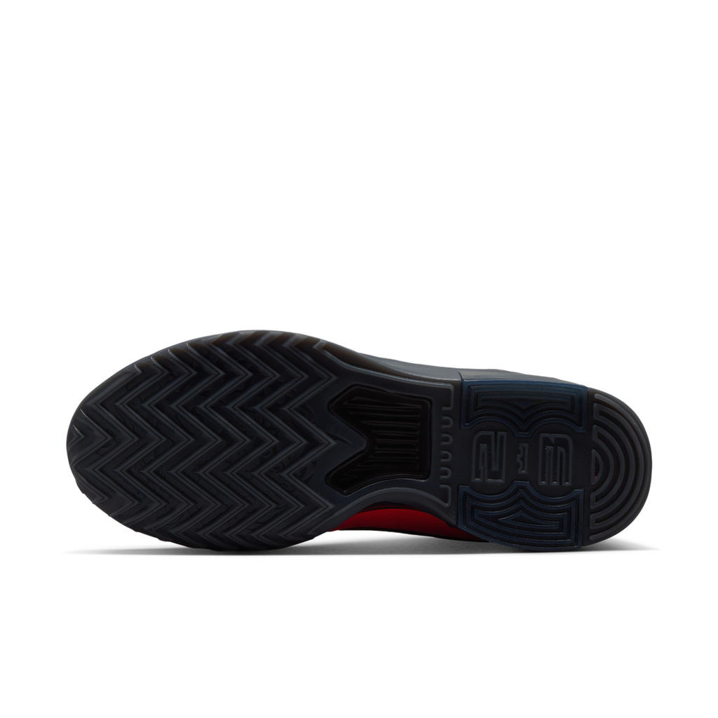 Men's LeBron Witness 9 Basketball Shoes
