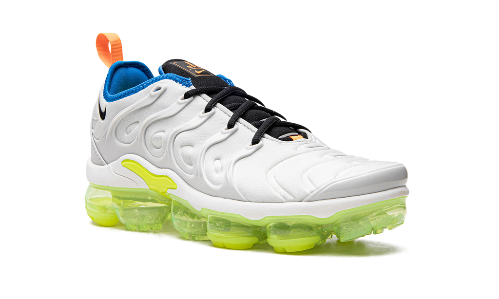 AIR VAPORMAX PLUS MNS WMNS "Photon Dust" DQ4695 001