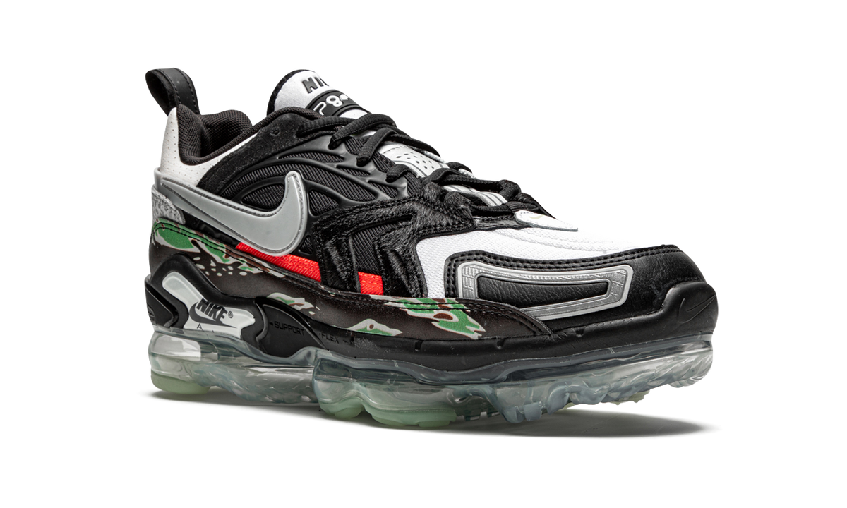 Air Vapormax EVO NRG "Collector's Closet" DD3054 001