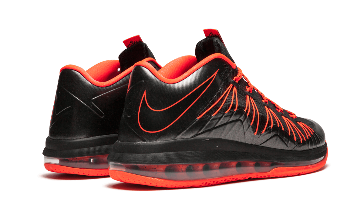 LeBron X Low "Black Total Crimson" 579765 001