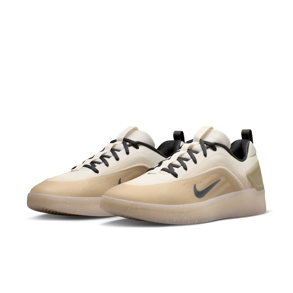Men's  SB Zoom Nyjah 4 Skate Shoes