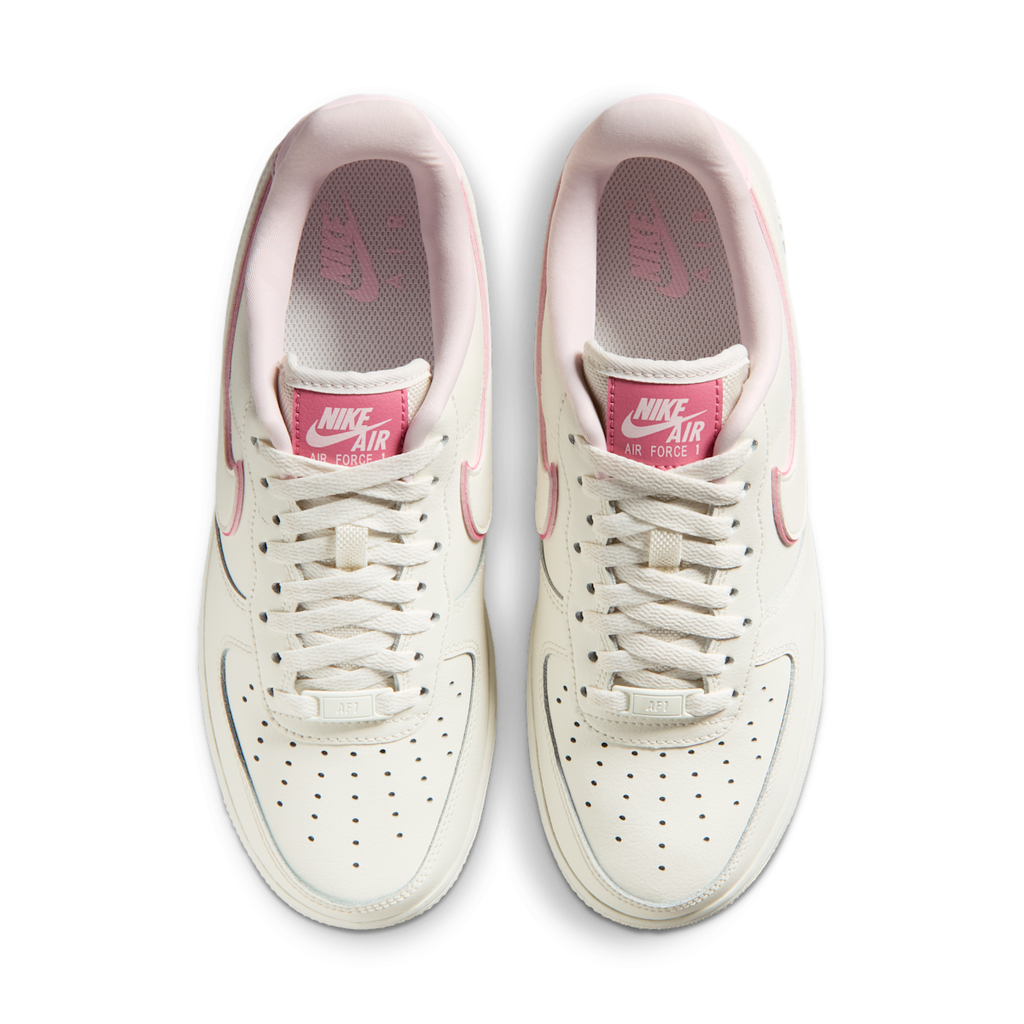 Women's Air Force 1 '07 Essential Shoes