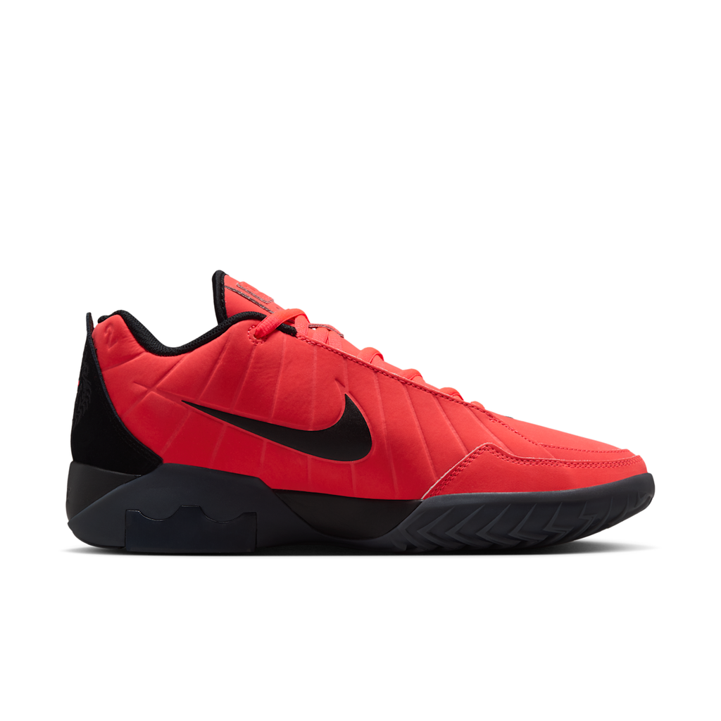 Men's LeBron Witness 9 Basketball Shoes
