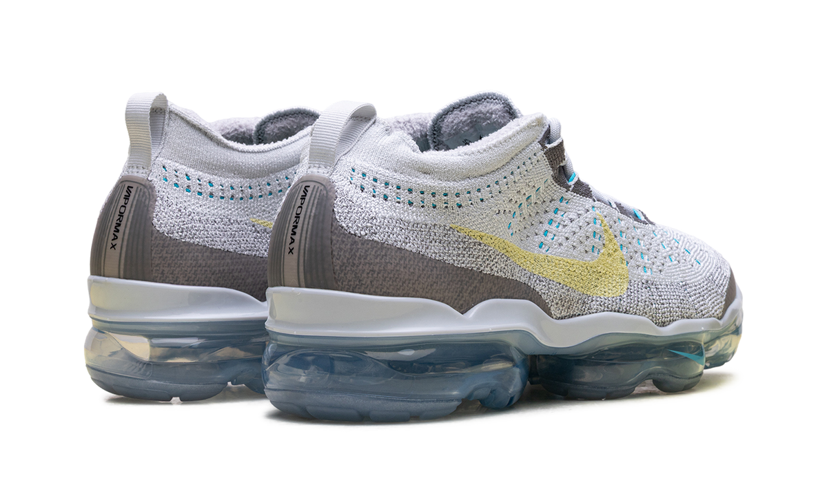 Air Vapormax Flyknit "2023 Photon Dusty Cactus" DV1678 011