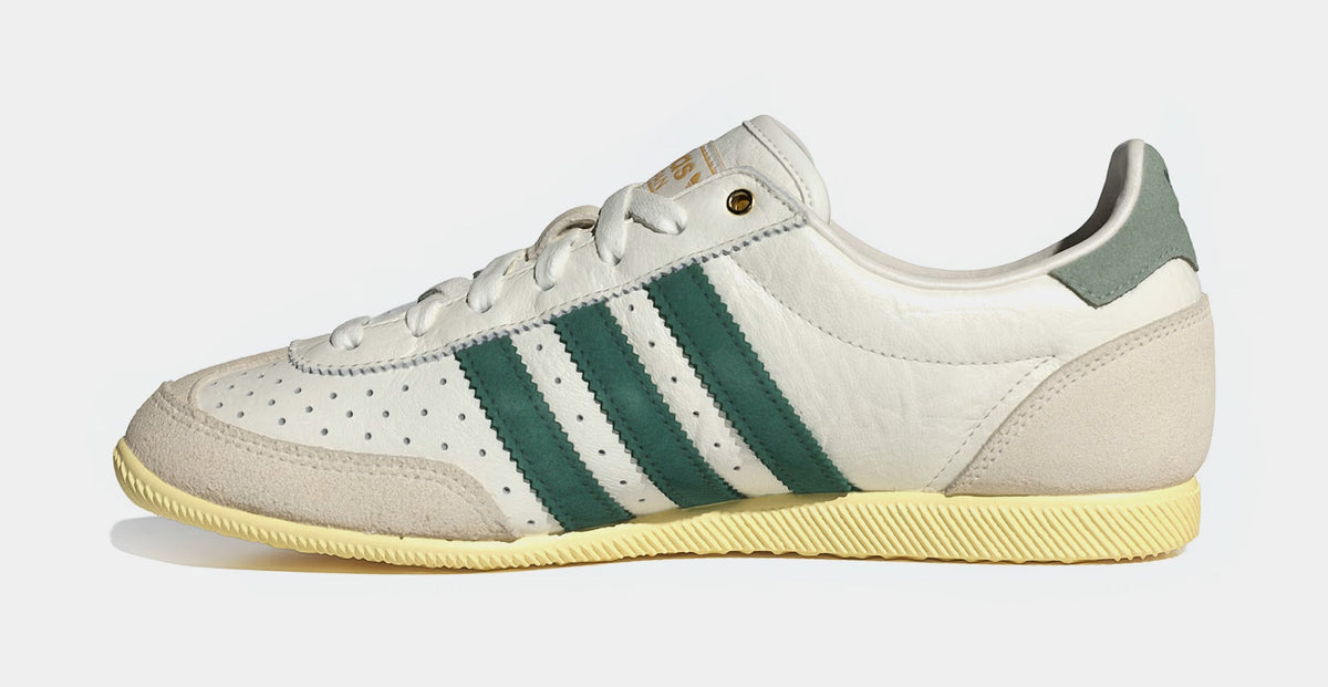 Japan Womens Lifestyle Shoes (Off White/Collegiate Green/Orange Tint)