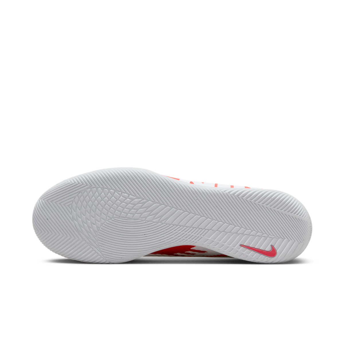 Men's Mercurial Vapor 15 Club Indoor/Court Low-Top Soccer Shoes