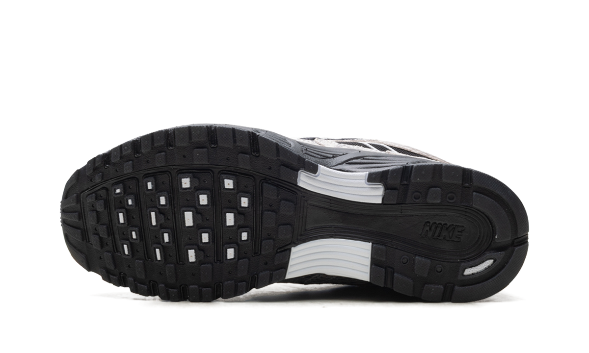 P-6000 SE WMNS "Snakeskin" IH4451 100