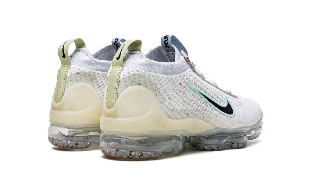 Air Vapormax 2021 FK GS "Mismatched Swoosh" DQ7758 100
