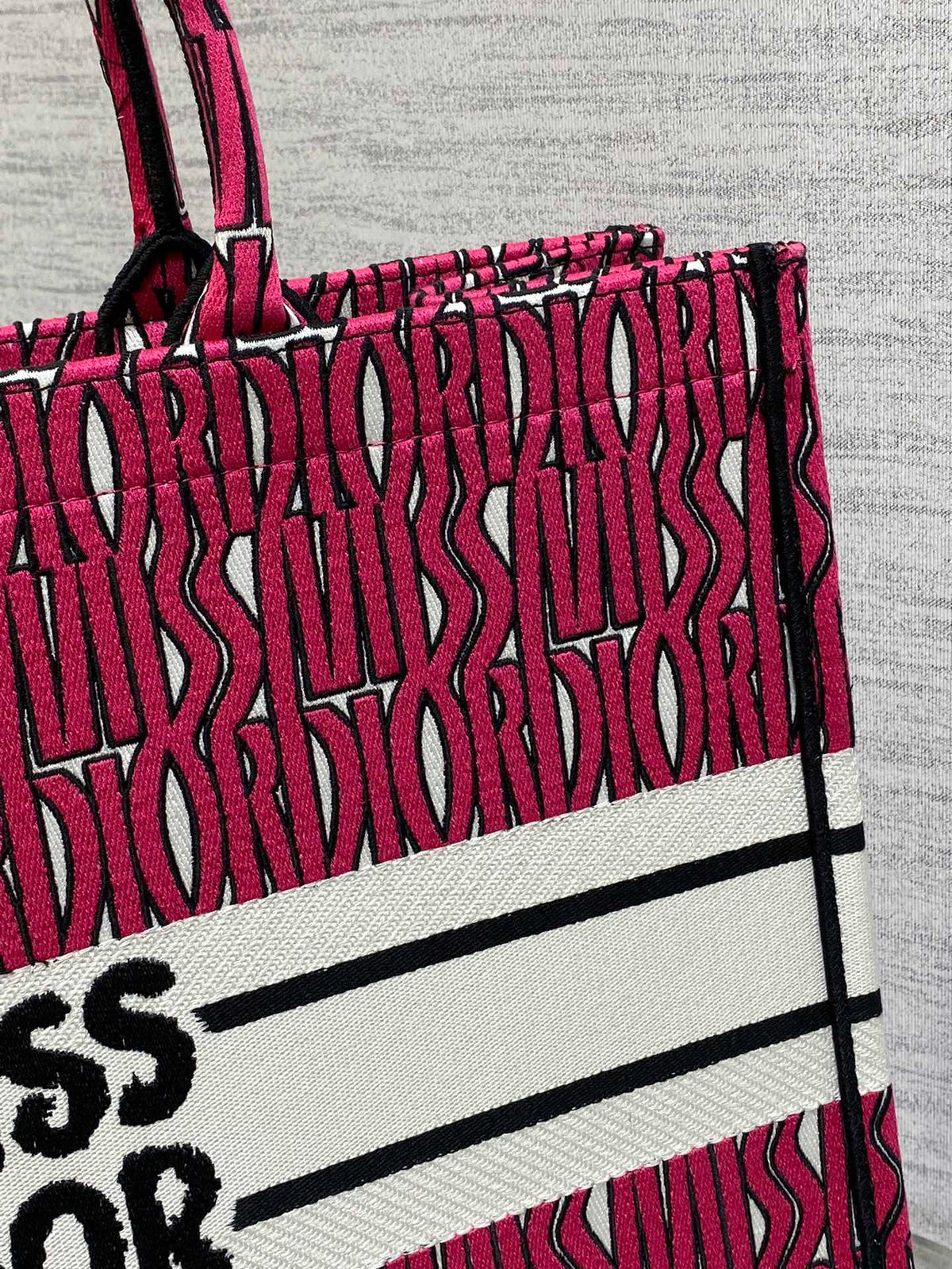 DIOR MISS LARGE TOTE 42 IN MAGENTA PURPLE CANVAS