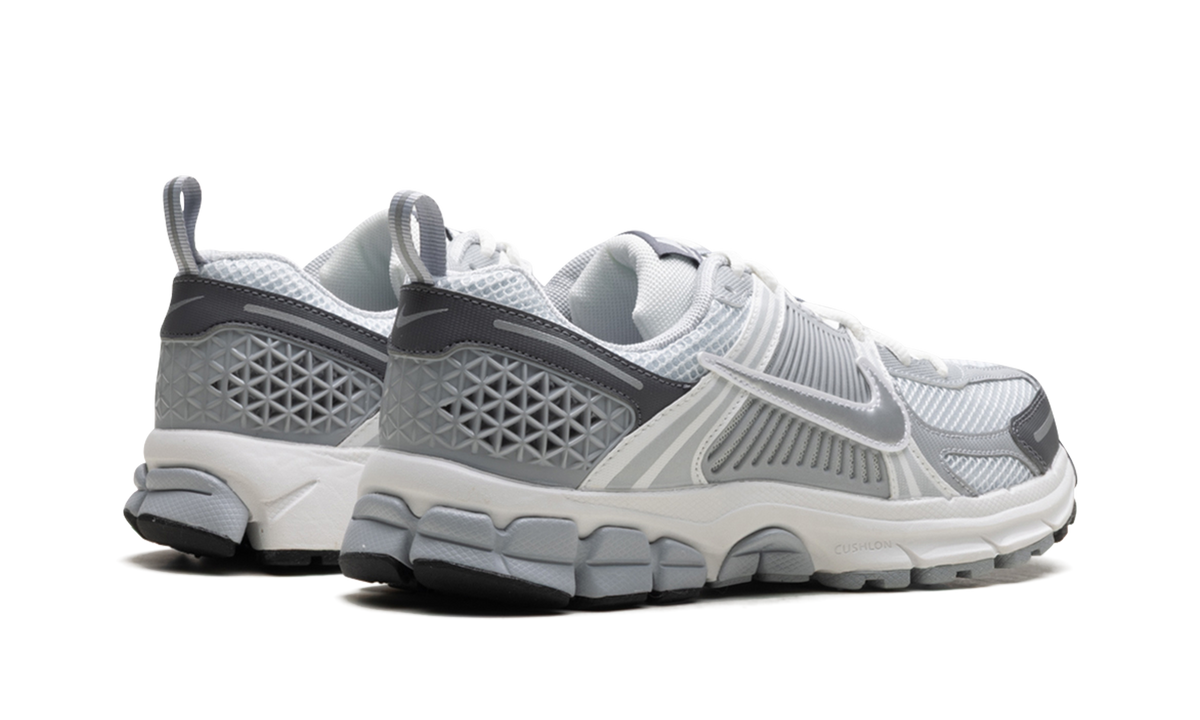 Zoom Vomero 5 "Pure Platinum" HF6998 002