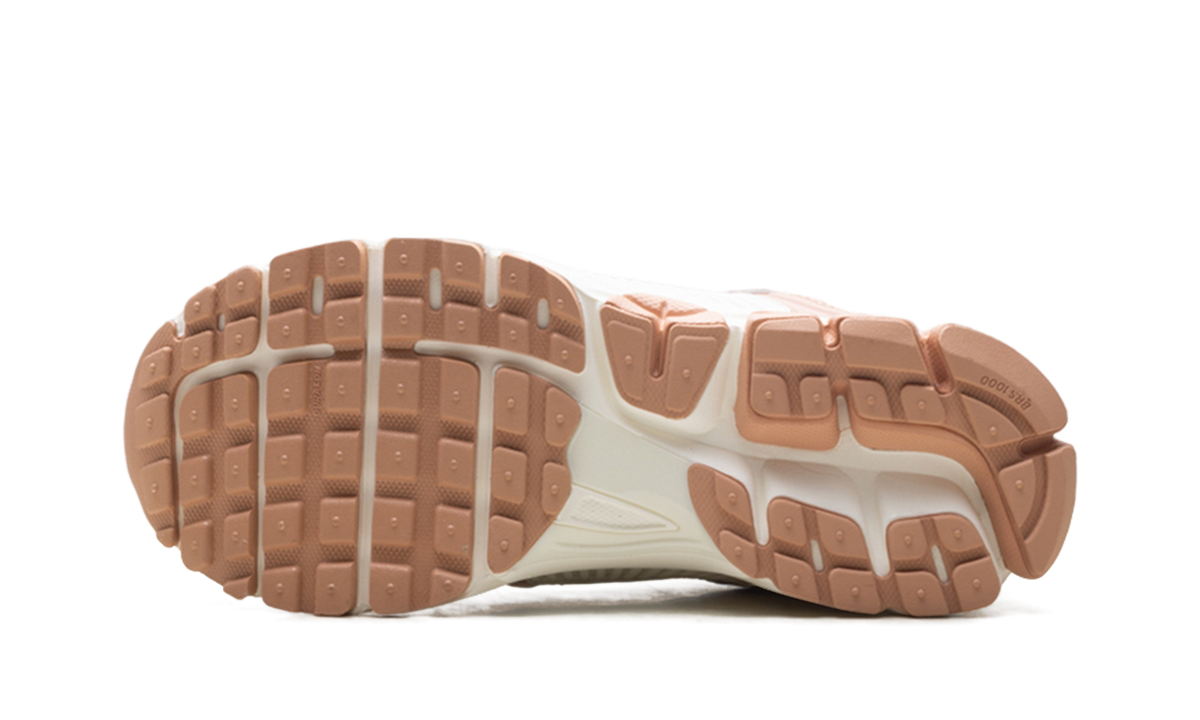 Zoom Vomero 5 WMNS "Rose Gold" IQ9603 133
