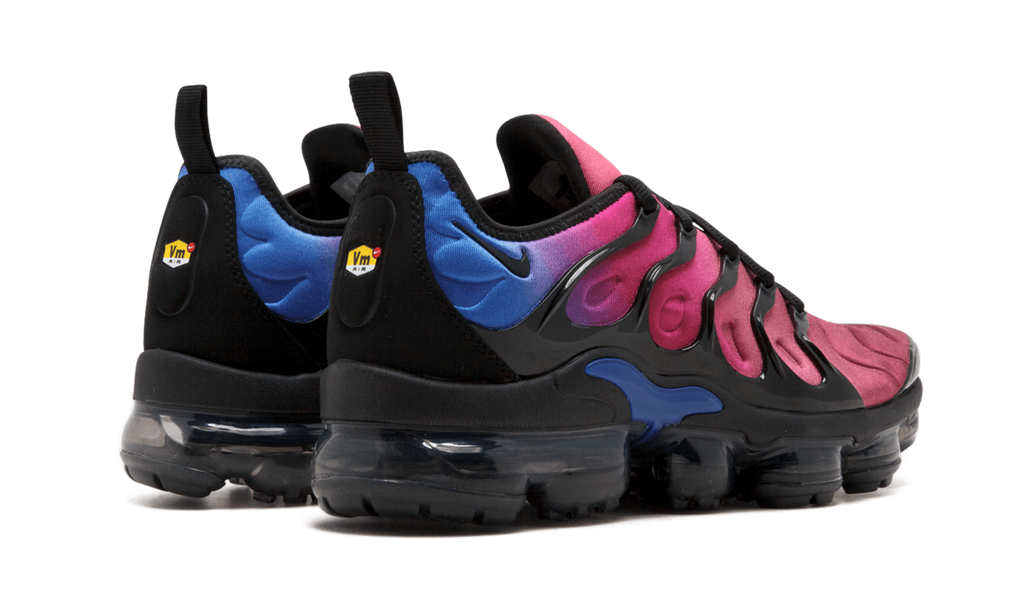 AIR VAPORMAX PLUS WMNS "Red Violet Blue" AO4550 001