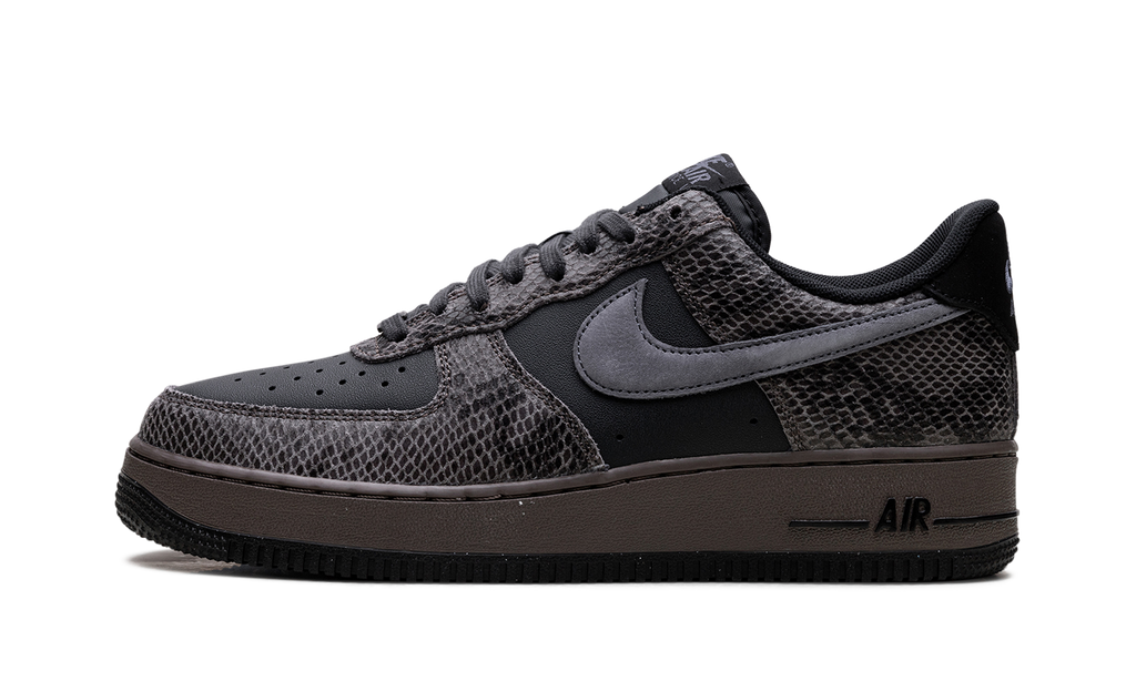 Air Force 1 Low "Off Noir Snakeskin" HF2898 001