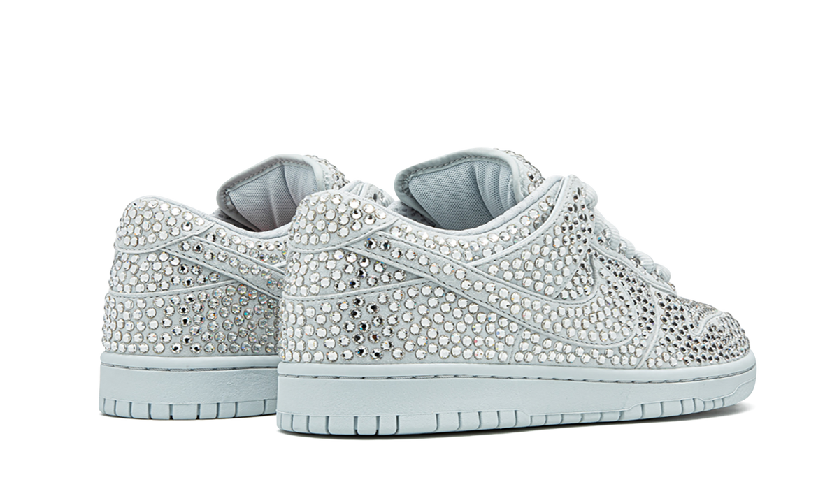 Dunk Low "Cactus Plant Flea Market - Swarovski Crystals" CZ2670 001